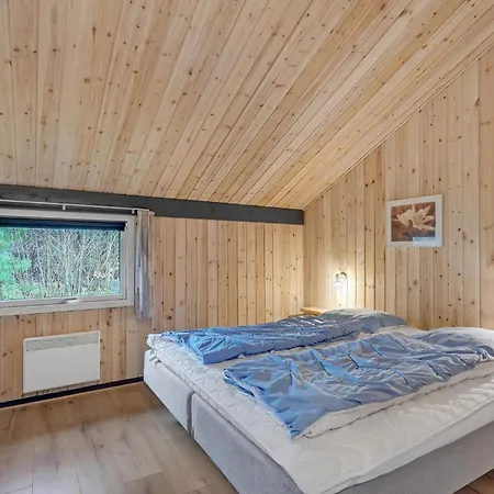 4 Bedroom Gorgeous In * Oksbøl